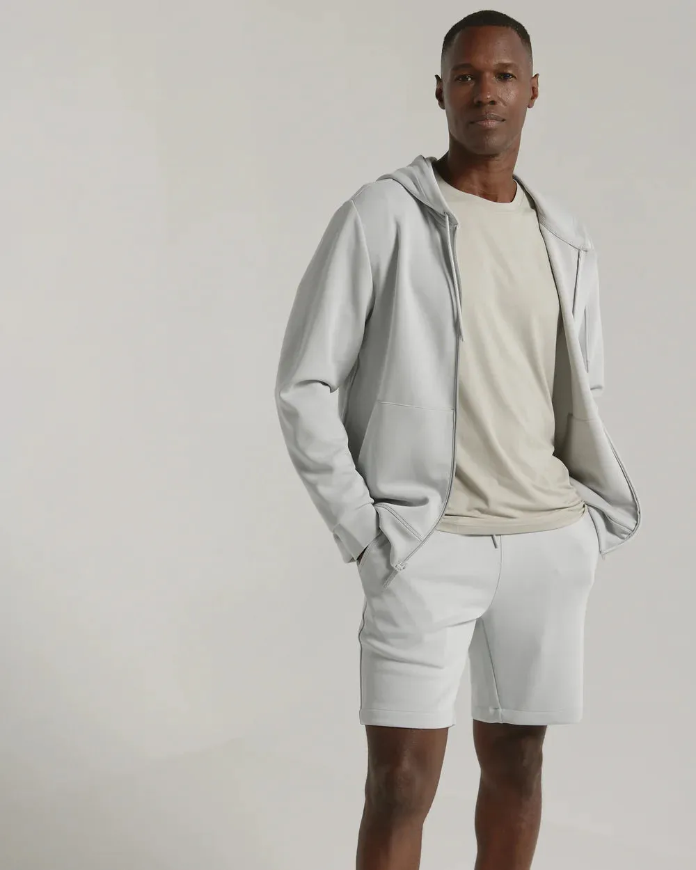 REV™ 8" Short - Platinum
