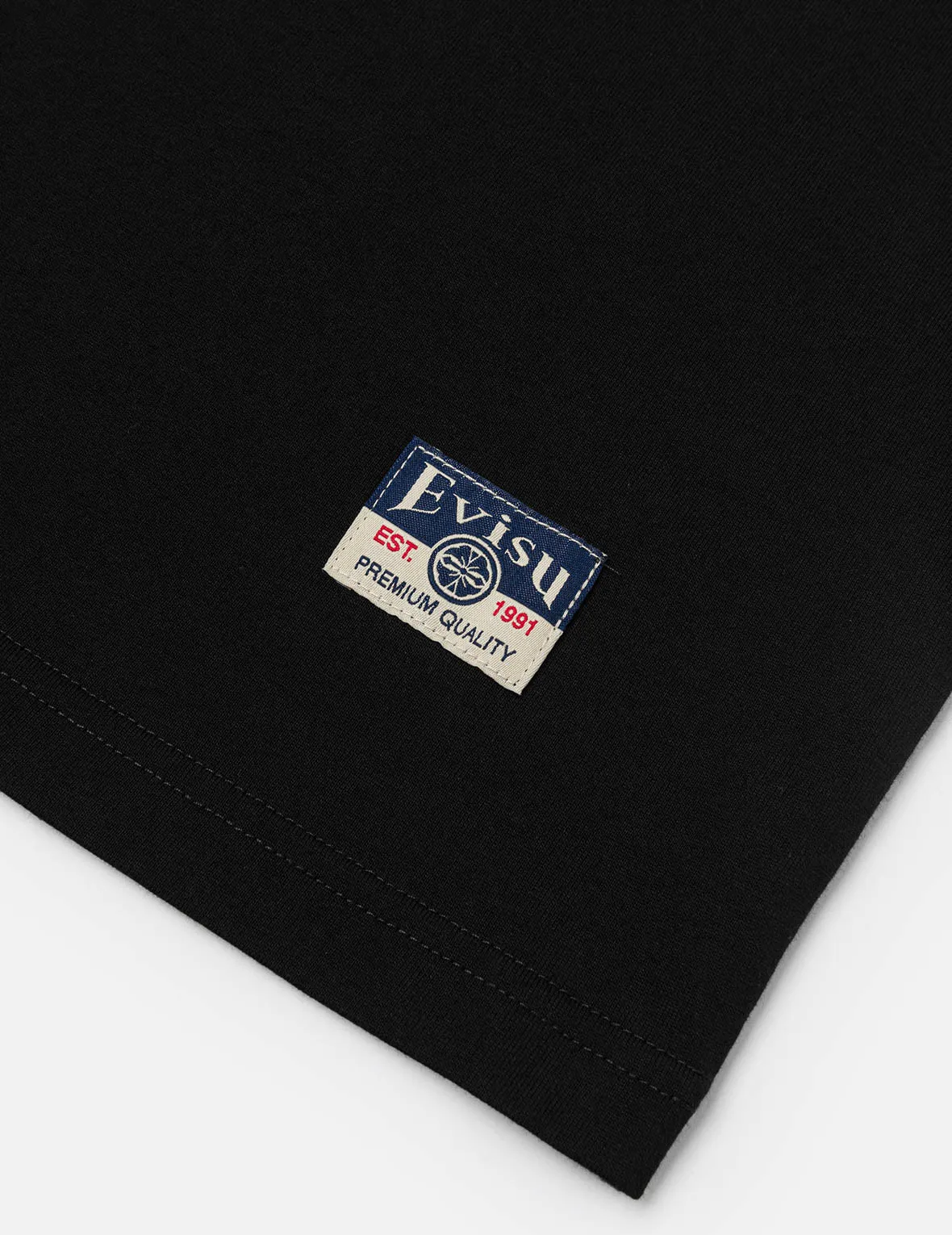 SPRING/ SUMMER COLLECTION 2025 Multi-Pocket and Multi-Print Detail Relax Fit T-Shirt