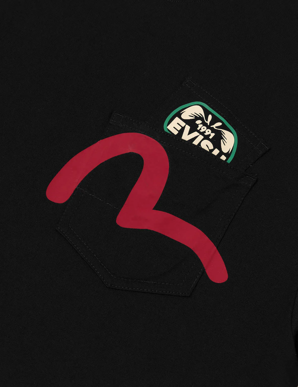 SPRING/ SUMMER COLLECTION 2025 Multi-Pocket and Multi-Print Detail Relax Fit T-Shirt