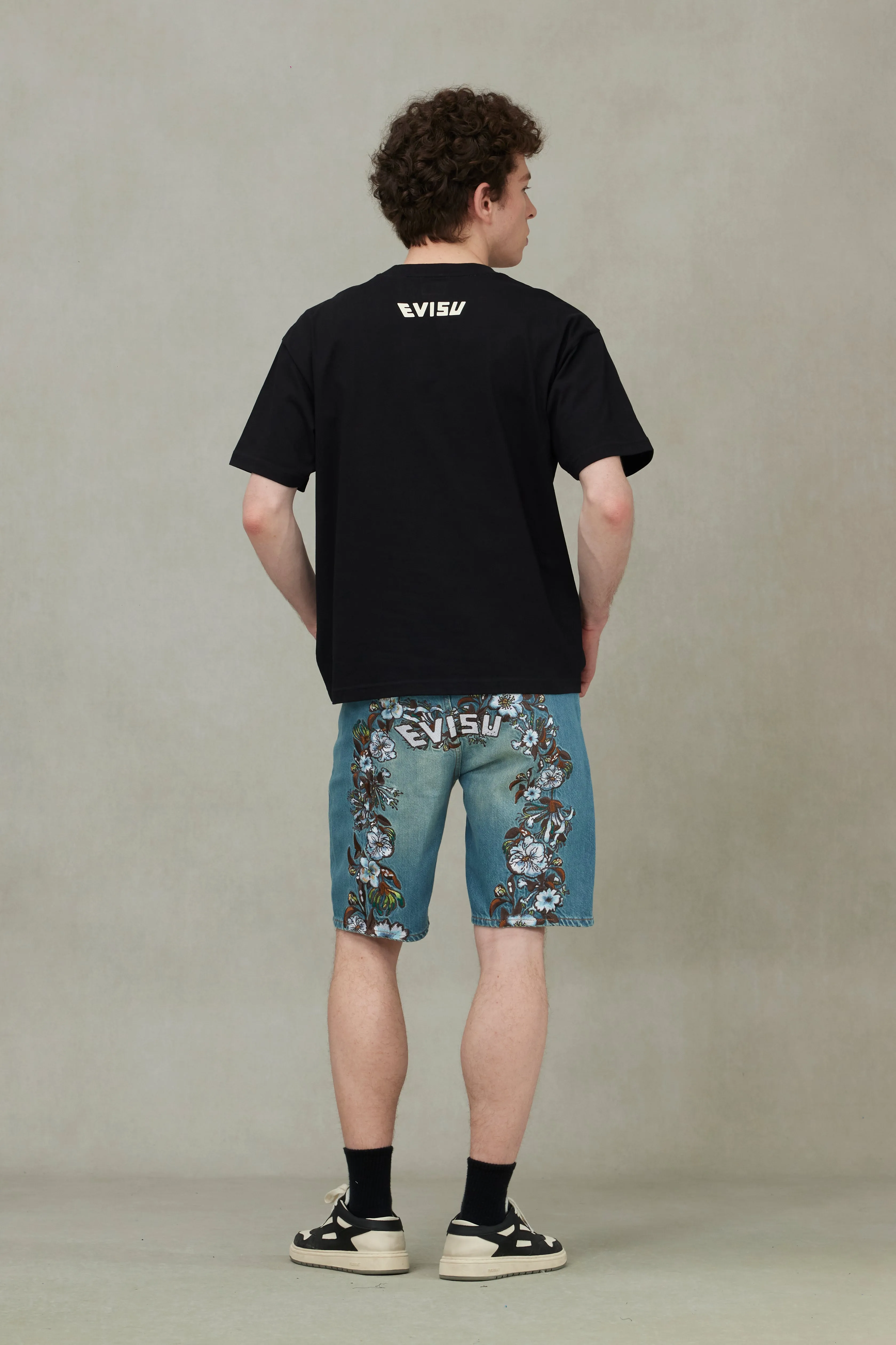 SPRING/ SUMMER COLLECTION 2025 Playful Seagull Embroidery Relax Fit T-Shirt