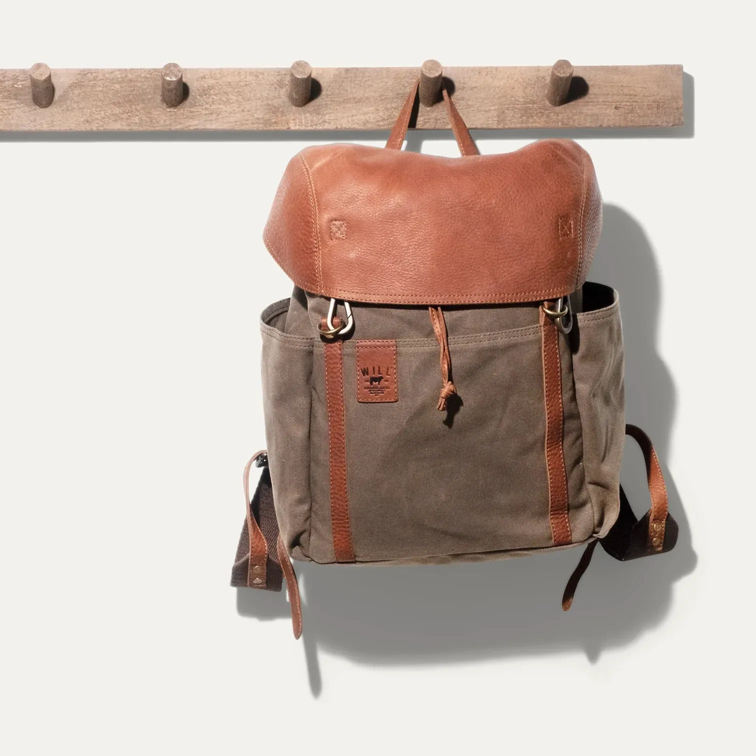 THE EXPLORER BACKBACK TOBACCO